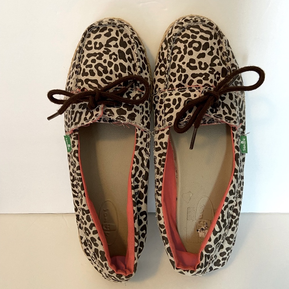 Sanuk Canvas Animal Print Slip On SZ 9